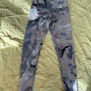 Zella Abstract Print Leggings Fitness Yoga High Waist Tan Blue Pink EUC Size XS